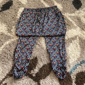 💥3/$15 NWOT. Printed Joggers